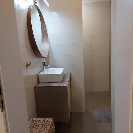 Leonie וילה Debeljak